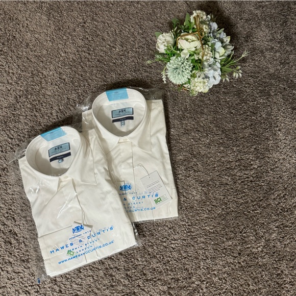 Hawes and Curtis shirt; US size 6; Uk 10. Brand new with labels and package. - Picture 2 of 3